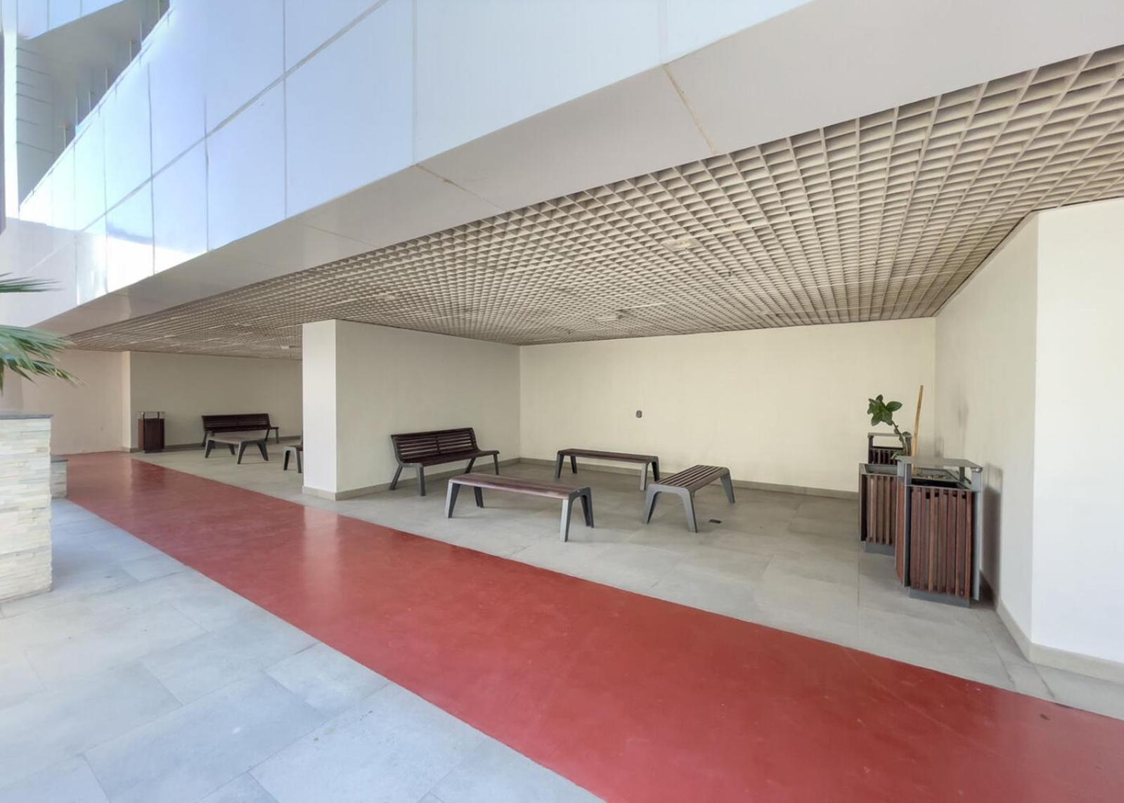 Dream Inn Apartments - Marina Arcade Tower Дубай Екстериор снимка